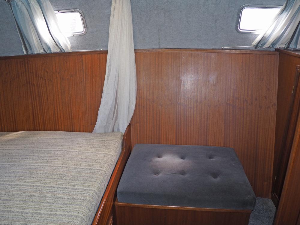 Aft cabin, Accommodation